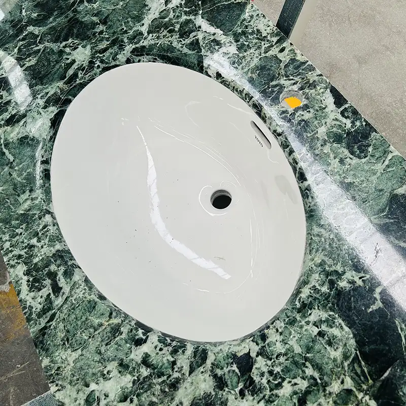 Verde Rameggiato tope de mármol